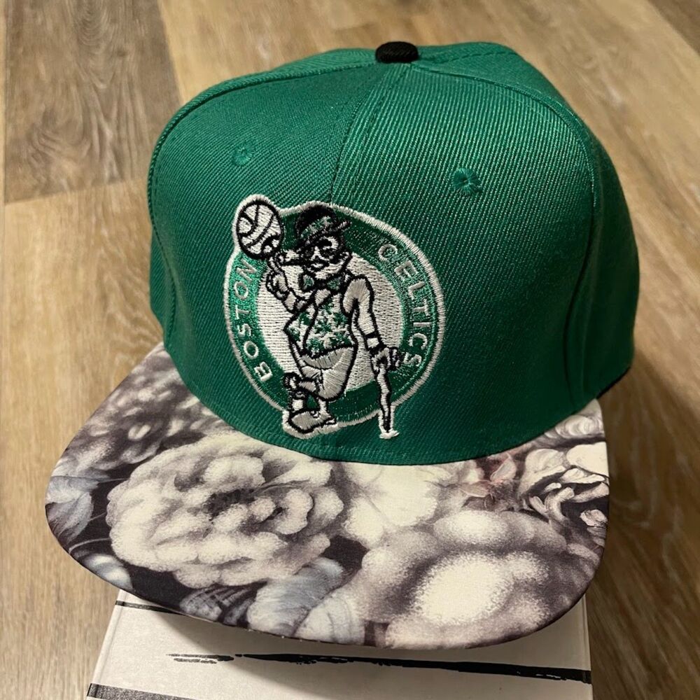 Mitchell and Ness NBA Boston Celtics Snapback Hat Custom Brim : Grey Flowers